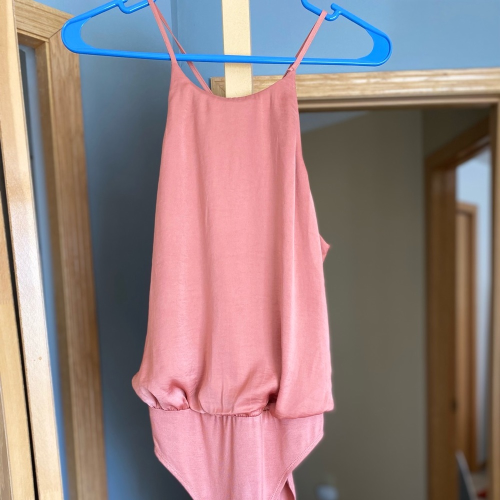Mauve flowy bodysuit